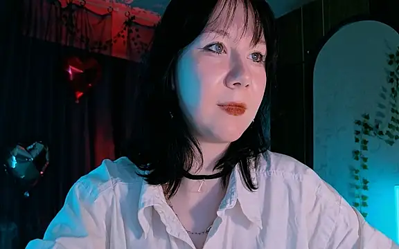 Snapshot of marty_bree chatting on 18, 4, 2026 marty bree online show from 18, 4, 2026