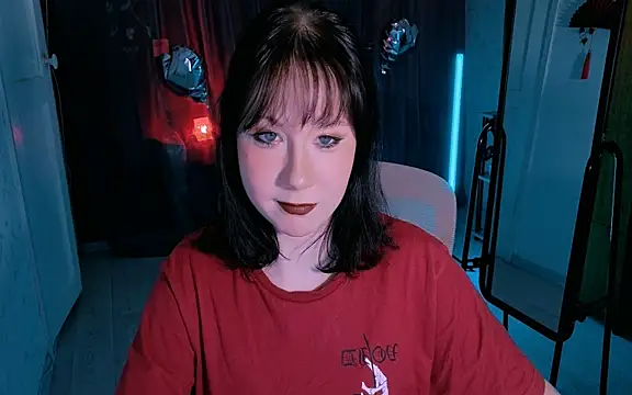 Snapshot of marty_bree chatting on 10, 5, 2026 marty bree online show from 10, 5, 2026