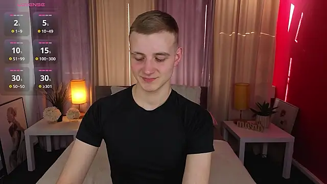 HereAlexColee online show from 23, 3, 2026