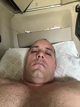 Snapshot of kipsy0 chatting on 15, 4, 2026 kipsy0 online show from 15, 4, 2026