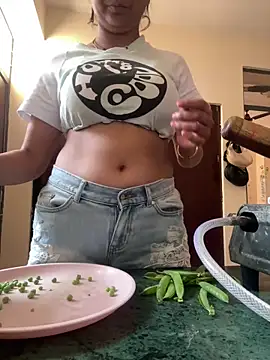 kavyababy00 online show from 6, 3, 2026