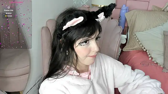 dolly kitter online show from 26, 2, 2026