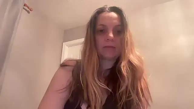 ShyFlameLive online show from 6, 5, 2026