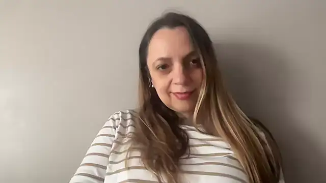 ShyFlameLive online show from 11, 5, 2026