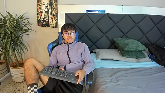 kai storn online show from 10, 3, 2026