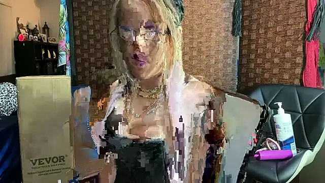 VANTABLACKXXX online show from 26, 2, 2026