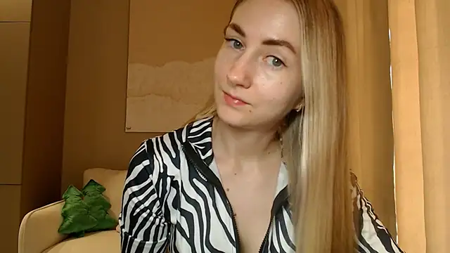 BluueSilk online show from 31, 1, 2025