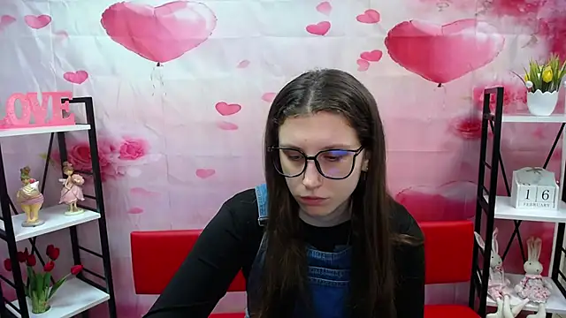 LilianaShine online show from 16, 2, 2026