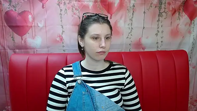 LilianaShine online show from 30, 4, 2026