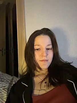 OliaLav online show from 9, 2, 2026