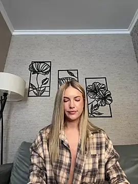 xXKelly bonb0nXx online show from 14, 6, 2026