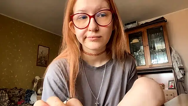 Snapshot of LaureenVielma chatting on 27, 3, 2026 LaureenVielma online show from 27, 3, 2026