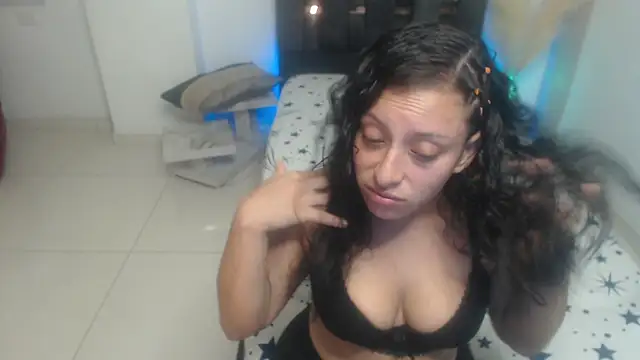 Snapshot of Barbara_D_Valencia chatting on 12, 4, 2026 Barbara D Valencia online show from 12, 4, 2026