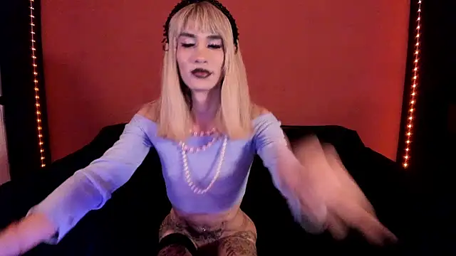 Snapshot of PervertedMissCloe chatting on 21, 2, 2026 PervertedMissCloe online show from 21, 2, 2026