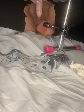 Snapshot of bella_dauergeil chatting on 12, 2, 2026 bella dauergeil online show from 12, 2, 2026