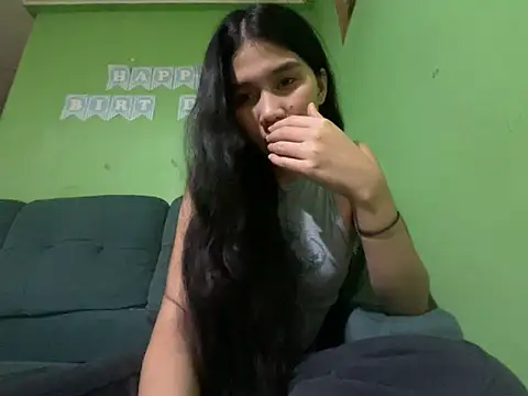 Sweetiebabe25 online show from 13, 2, 2026