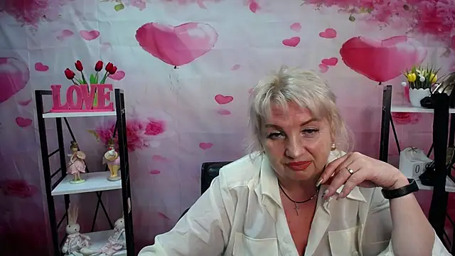 RenataDaster online show from 9, 5, 2026