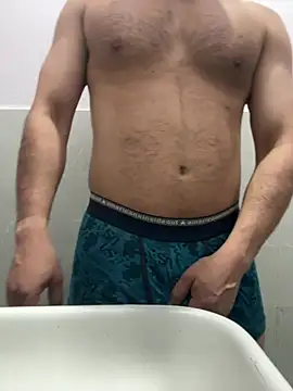 Snapshot of RoccoHardy chatting on 17, 2, 2026 RoccoHardy online show from 17, 2, 2026