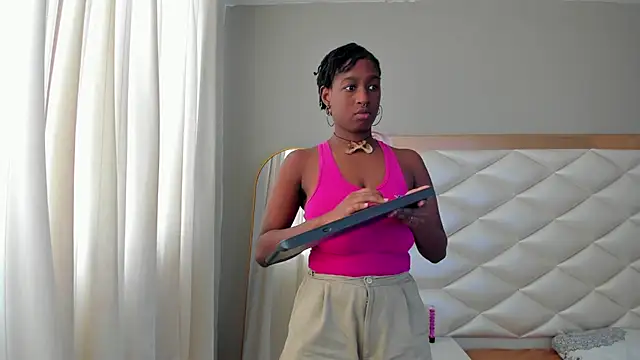 EvelynDivine online show from 13, 5, 2026