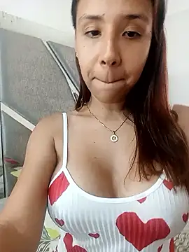 MiaSantana  online show from 15, 6, 2026