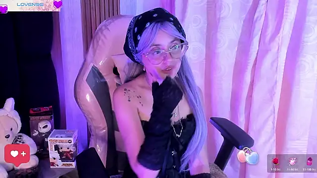 YukkyKuran  online show from 4, 2, 2026