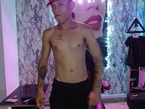 Piter Strauss online show from 6, 2, 2026