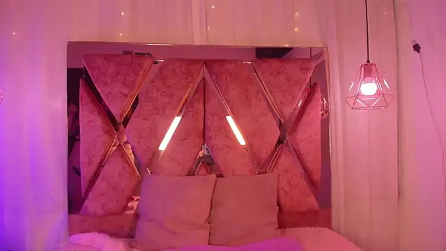 shantal cooper  online show from 11, 2, 2026