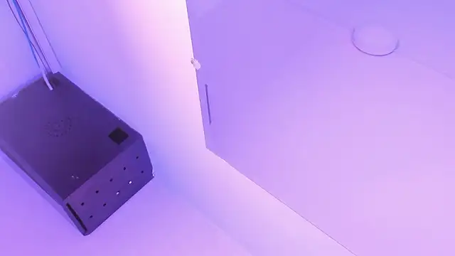 shantal cooper  online show from 8, 3, 2026