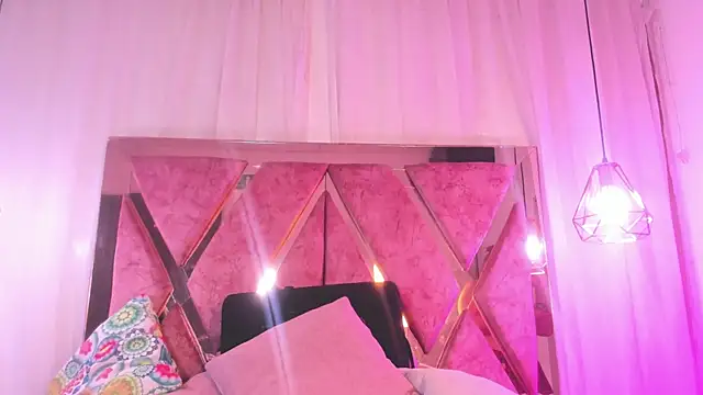 shantal cooper  online show from 19, 3, 2026