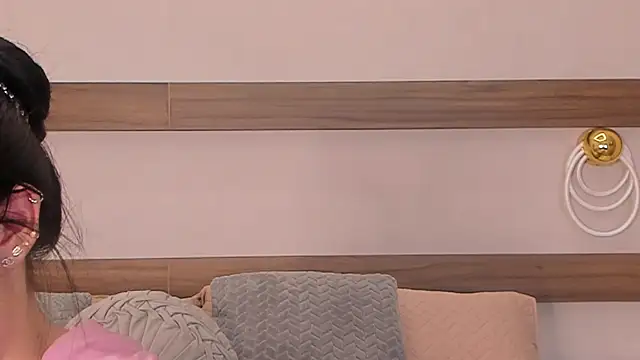 Violeta sum online show from 23, 6, 2026
