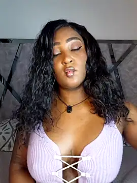 Snapshot of Denise_wolfe21 chatting on 19, 6, 2026 Denise wolfe21 online show from 19, 6, 2026