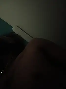 Snapshot of kauzZhomi chatting on 1, 2, 2026 kauzZhomi online show from 1, 2, 2026