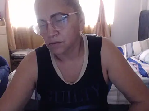 Candyy mature online show from 5, 2, 2026