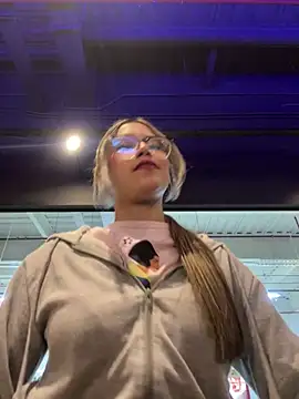 honey luminair online show from 2, 2, 2026