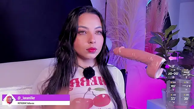 lunamiller 01 online show from 11, 6, 2026
