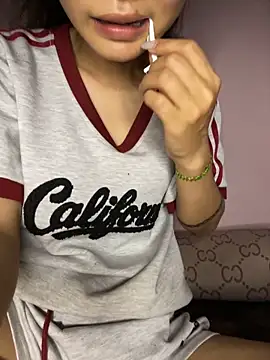 Snapshot of siting00 chatting on 7, 4, 2026 siting00 online show from 7, 4, 2026