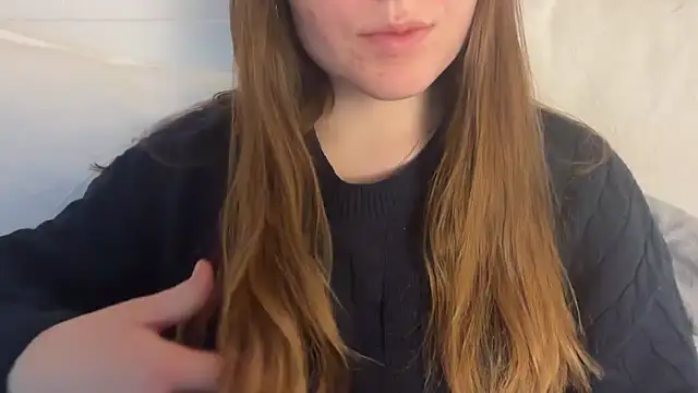 Lucyschickt online show from 8, 5, 2026