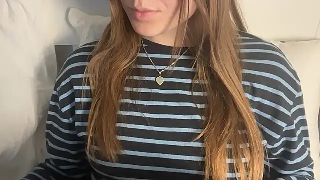 Lucyschickt online show from 13, 5, 2026