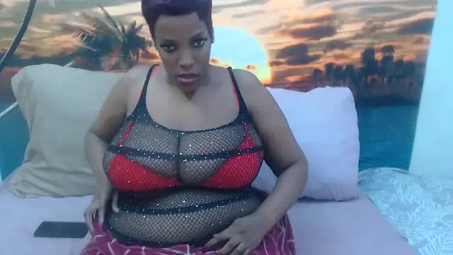 ThickandTallXX online show from 7, 5, 2026