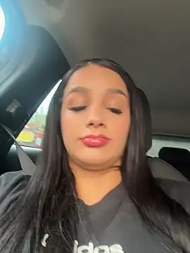 Snapshot of Samantha_Mont chatting on 7, 6, 2026 Samantha Mont online show from 7, 6, 2026