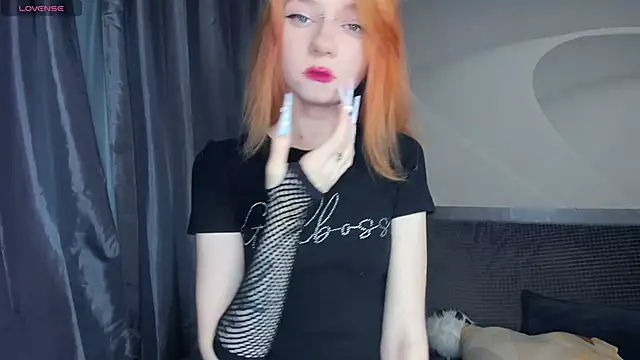 TarynPalek online show from 18, 6, 2026