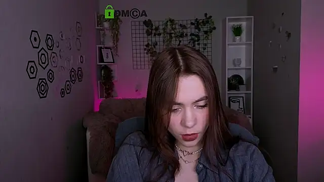 laurenmurrr online show from 16, 5, 2026