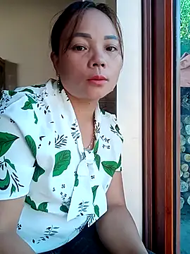 neyney110 online show from 13, 5, 2026