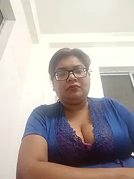 Elie Hallway online show from 1, 3, 2026