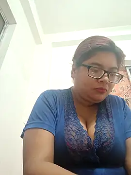 Elie Hallway online show from 25, 3, 2026