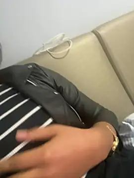 Manu Manu05 online show from 4, 3, 2026