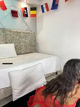 Snapshot of amara_queen_ chatting on 24, 6, 2026 amara queen online show from 24, 6, 2026