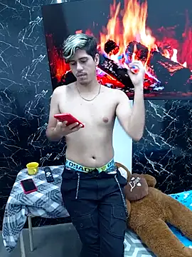 Riquid-sexual online show from 18, 3, 2026