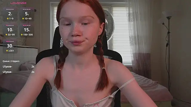 Snapshot of Nellie_baby chatting on 29, 6, 2026 Nellie baby online show from 29, 6, 2026