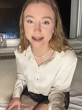 romyxxs online show from 28, 2, 2026